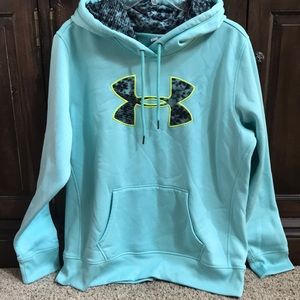 UnderArmour hoodie, women’s M